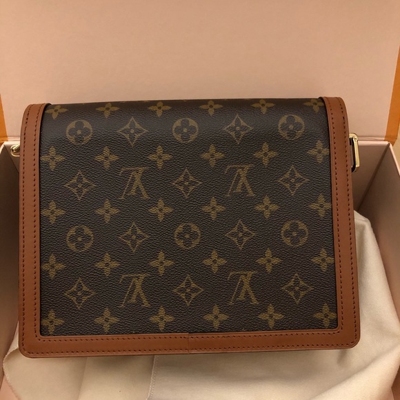 ❌❌Sold ❌❌Lv dauphine MM - Picture 3 of 7